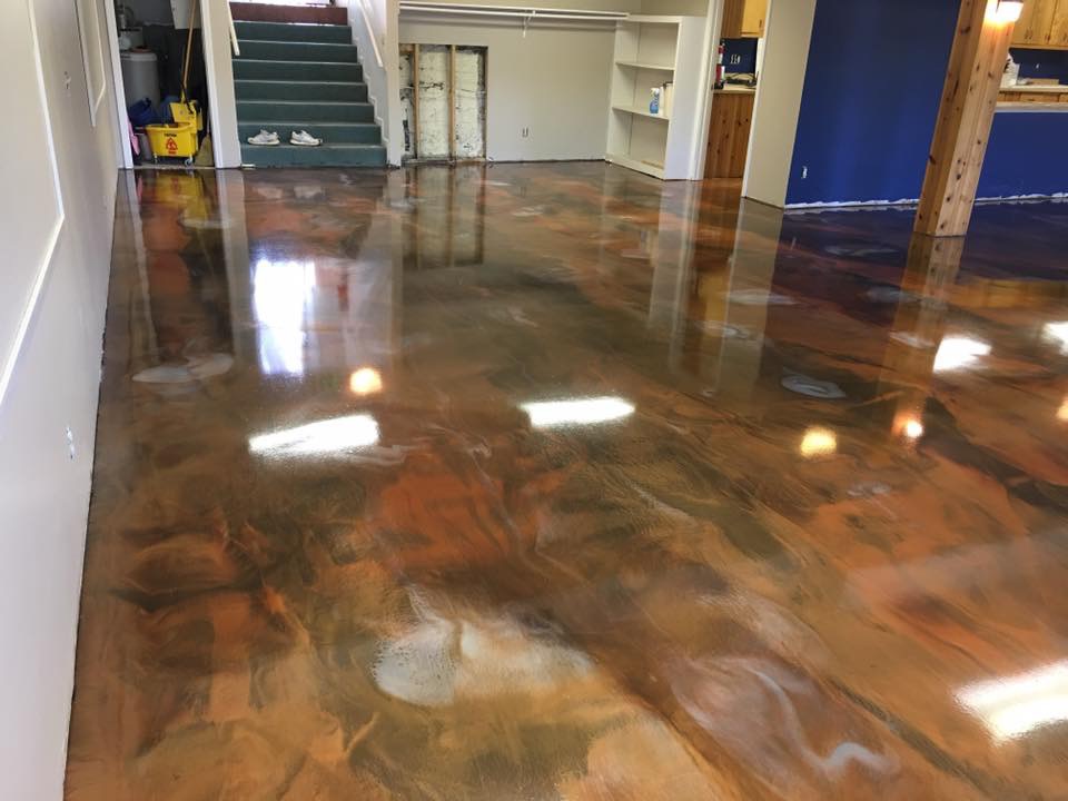 Sơn Epoxy: Giải Pháp Sàn Công Nghiệp Chống Hóa Chất, Thi Công 2025 3 Ứng Dụng Đột Phá của Sơn Epoxy trong Các Ngành Công Nghiệp (Khám phá những ứng dụng sáng tạo và hiệu quả của sơn epoxy trong các lĩnh vực xây dựng, sản xuất, giao thông vận tải, y tế, và các ngành công nghiệp khác, tập trung vào các giải pháp mới và cải tiến.)